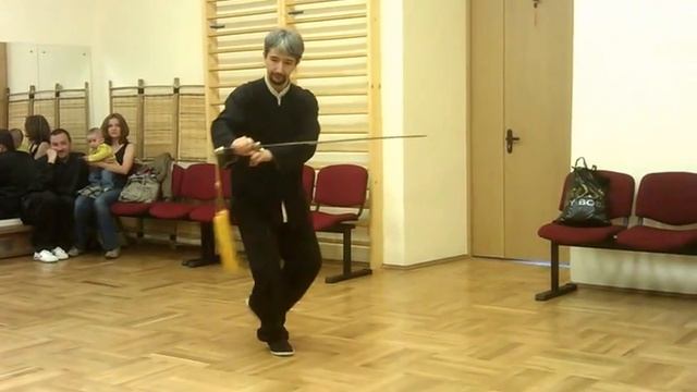 Меч Тайцзи-цзянь Виктор Шигорин 2012г.