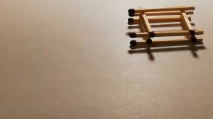 Как построить колодец из спичек.