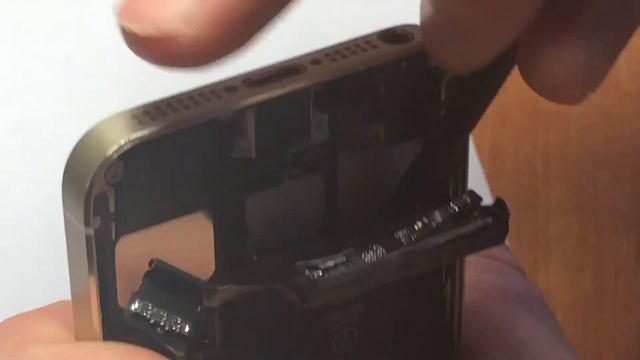 Замена аккумулятора iPhone 5S | Инструкция