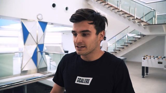 Flying Body Builders + NFT Project Reveal смотреть онлайн