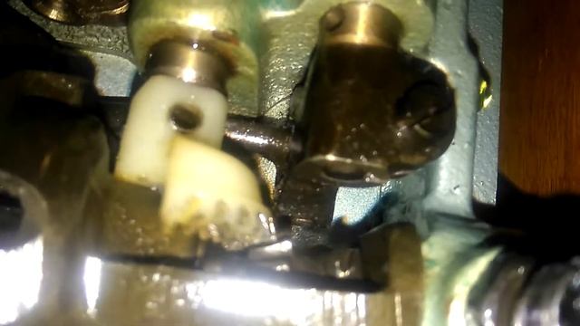 Причина поломки в швейной машинки Чайка 2 в пластиковой шестиренки смотреть онлайн