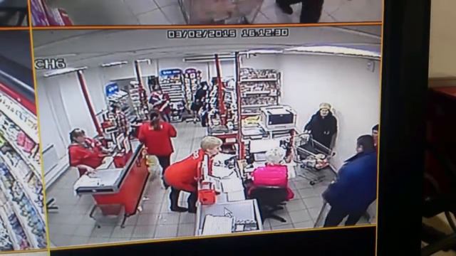 Скончавшаяся в Петербурге блокадница не похищала сливочное масло из магазина «Магнит» ?