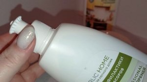 Средство для плит и духовок против средства от засоров.