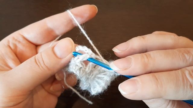 Вяжем узор "Бабочки"??? крючком.