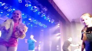 на концерте милана стар