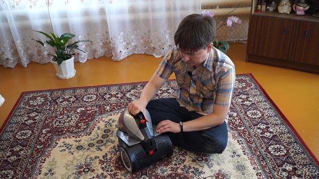 Циклонный пылесос Dirt Devil DD5550 Infinity rebel52HF. Пылесос без мешка для пыли! смотреть онлайн