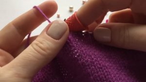 Как связать шапку бини лицевой гладью.