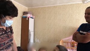 ч.1 Мать бросила 5 малышей. Получила пособия и ушла в закат