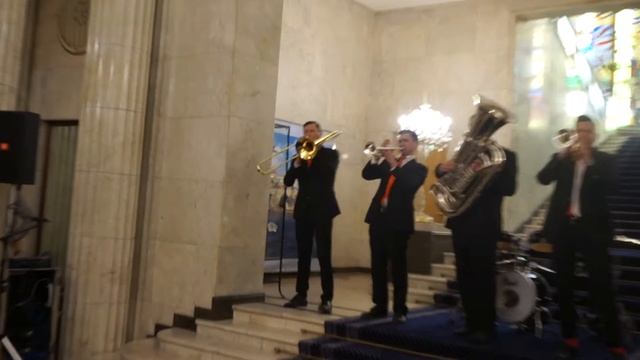 Выступление ансамбля Fortuna brass на приёме в Посольстве Чехии смотреть онлайн