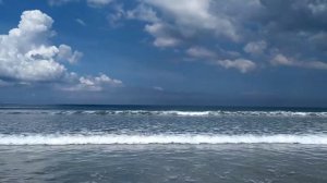 Пляж Семиньяк начало апреля, купались там пока его не закрыли