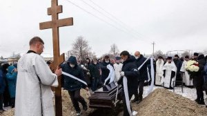 Отпевание на похоронах и для чего вообще отпевают! Значение для родни и покойного