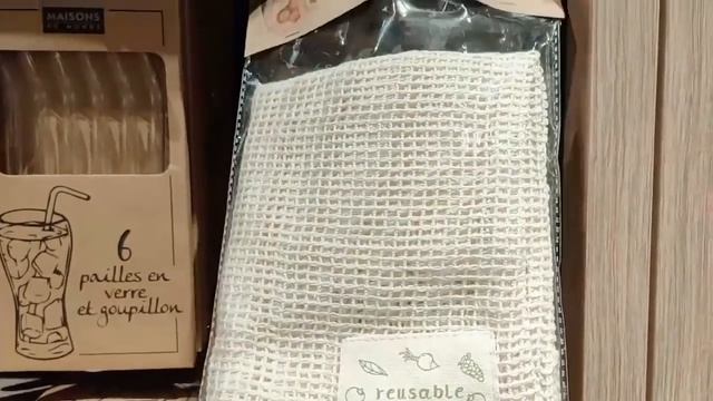 Как празднуют французы Рождество и Новый год?!  В чем и как праздновать год Водяного Тигра 2022*/ ? смотреть онлайн