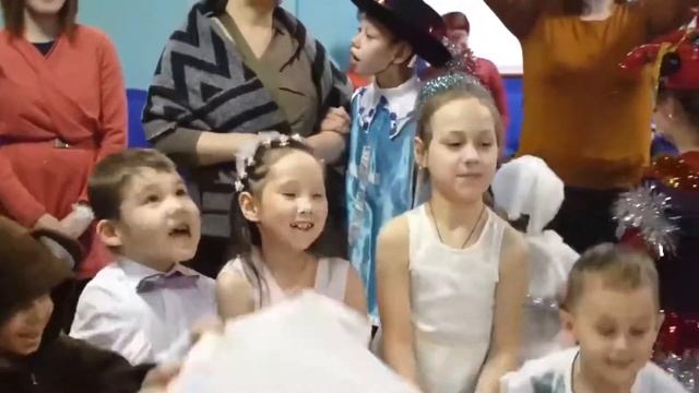 Новый год от организации праздников Заводила смотреть онлайн