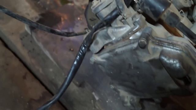 Honda Dio 56. Разборка мотора. часть 1 смотреть онлайн