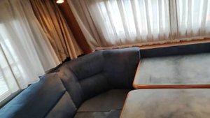 Обзор немецкого малыша-крепыша, автодома-туриста HYMER Eriba 2006 года с мувером и маркизой огонёк