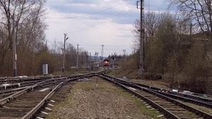 2ТЭ116к1113 с пригородный поездом 6394 Кузино-Чусовская, ст. Кын, Лысьва, Чусовская, май 2022 года