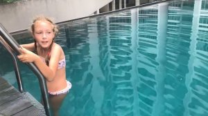 Купаюсь в  холодной воде 16 – 15° залезла я или нет на 10 секунд? Смотрите видео до конца и узнаете