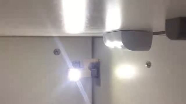 Светодиодная подсветка для шкафа с датчиком открытия двери Espada E-WMS смотреть онлайн