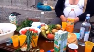 Саят Рамазанова поёт в кругу друзей👏👏👏