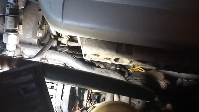 Замена компрессора кондиционера рено сценик 1 со снятием генератора.mp4