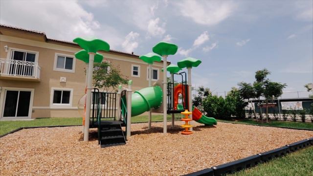 Coral Palms - A CFH Group Community смотреть онлайн