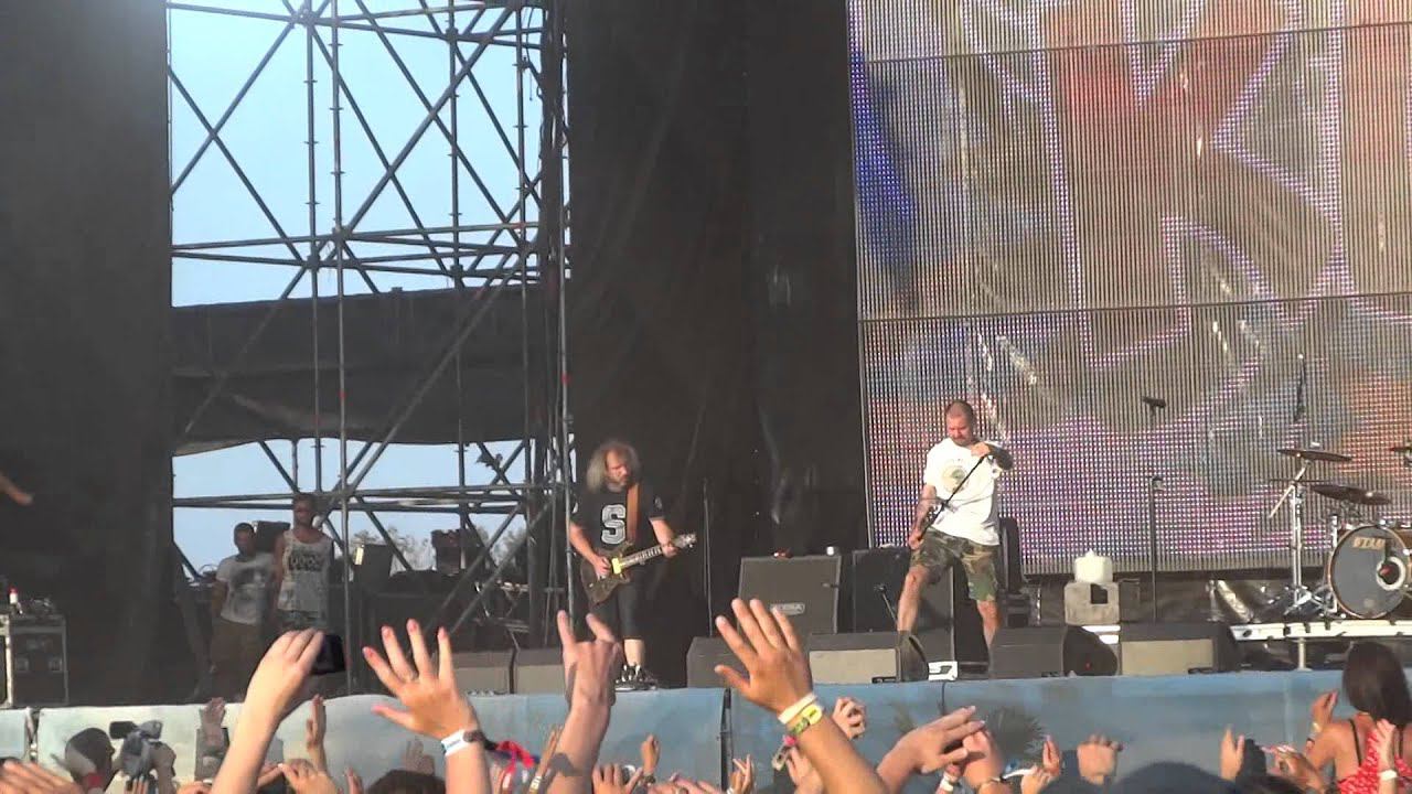 Ляпис Трубецкой — Капитал (Kubana 2013) смотреть онлайн