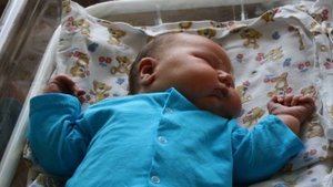 НЕДОНОШЕННЫЙ РЕБЕНОК | Что ждет недоношенного ребенка сразу после родов