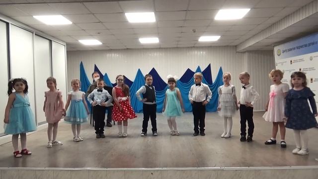 Умка. День матери (вечерние группы) смотреть онлайн