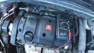 Генератор Mitsubishi перезаряд. Выявляем усовия проявления проблемы