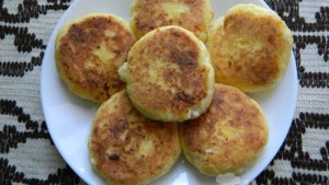 Сырники с курагой
