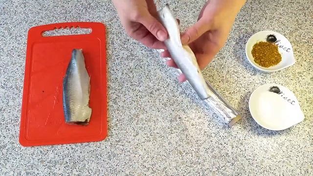 СОЧНАЯ РЫБА в духовке на скорую руку