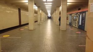Станция метро "ВОЛГОГРАДСКИЙ ПРОСПЕКТ", САМАЯ УЗКАЯ ПЛАТФОРМА СТАНЦИИ В МОСКВЕ