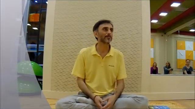 ПРОСТЫЕ МЕТОДЫ ЙОГИ ДЛЯ ТРЕНИРОВКИ ОСОЗНАННОЙ ЖИЗНИ смотреть онлайн