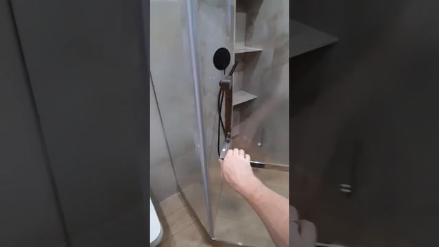 Душевая кабина из закаленного стекла трапеция. Осипенко 6а