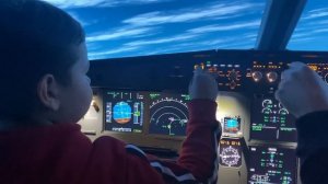 Полет на Airbus A320. Создаем экстренные ситуации. Авиатренажер. Взлет, полет, посадка. Мой Влог.