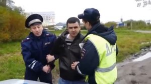Драка мигранта с ГИБДД из-за отечественного Aвтопрома.