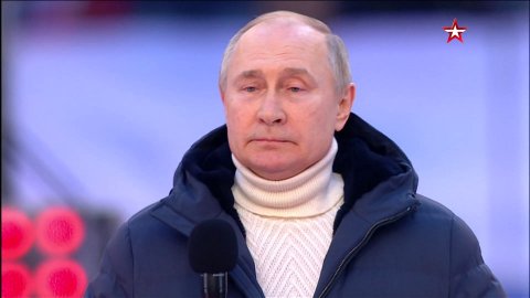 Выступление Владимира Путина на праздничном мероприятии в Лужниках