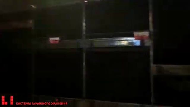 Обустройство узкой кладовой