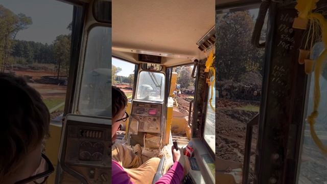 Clearing topsoil смотреть онлайн