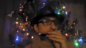 песня про ёлочку на губной гармошке:)