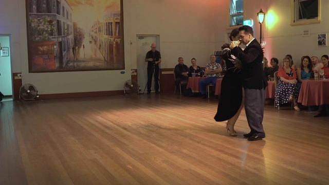 Nadim y Rina Sawaya Argentine Tango Dance Performance 1 - May 2023