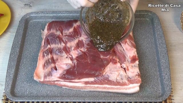COME FARE LA PORCHETTA - Ricetta Croccante di Arrosto di Maiale