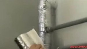 Теплоизоляция для труб - цилиндры каменной ваты.