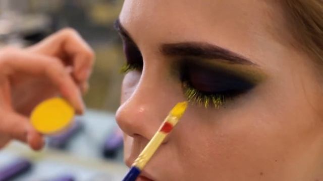 Курсы макияжа в Самаре. Школа профессионального макияжа " Make-Up Atelier Paris" смотреть онлайн