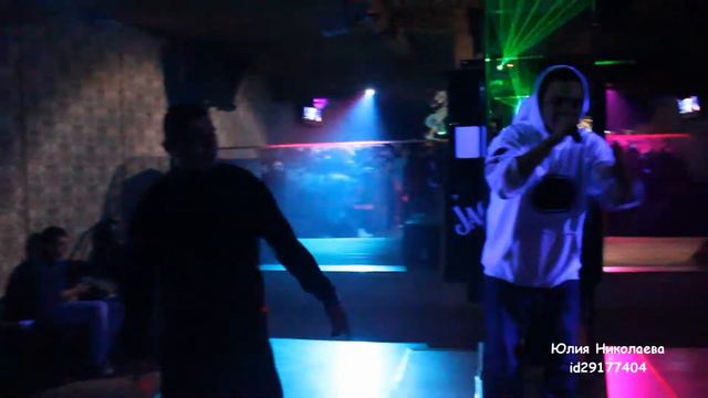 Ю.А.Р. feat. V1NCENT - На улицах будущего смотреть онлайн