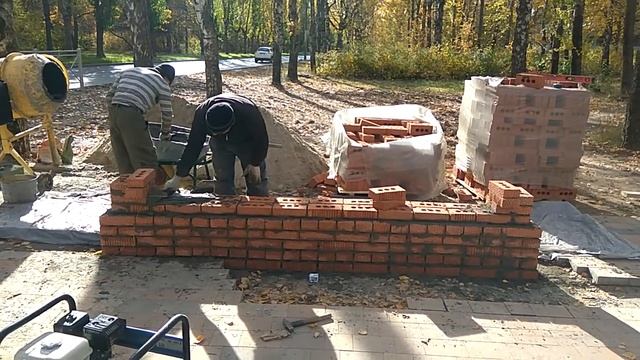 Монумент Пограничникам в Казани 13.10.2018 (-1) смотреть онлайн