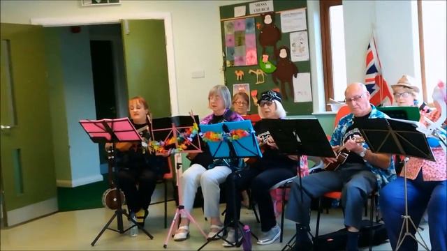 You Are My Sunshine - Wrenthorpe Ukulele Players смотреть онлайн