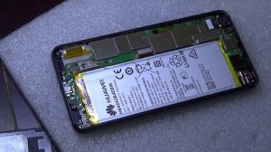 Замена дисплея на Huawei Honor 6 Replacing the display on the Huawei Honor 6
