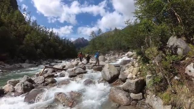 Кодарский хребет. Чарские пески.