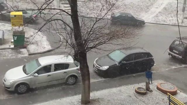 Весна пришла, Анюта рисует, процесс рисования тюльпанов смотреть онлайн